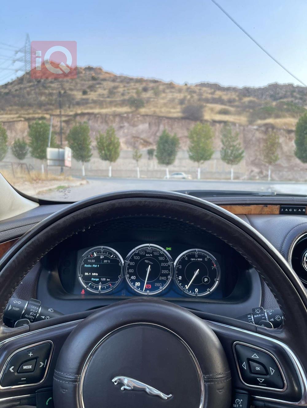 جاكوار XJ